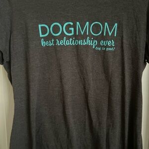 Dog mom tshirt